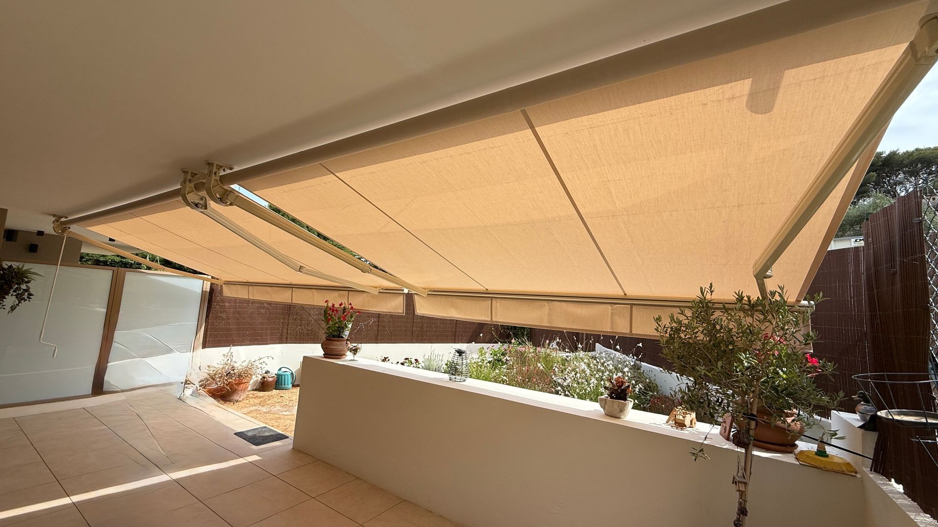 Store banne traditionnel 